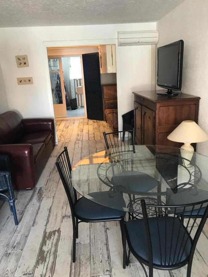 Ferienwohnung Marina Les Pieds Dans L Eau Le Barcarès Exterior foto